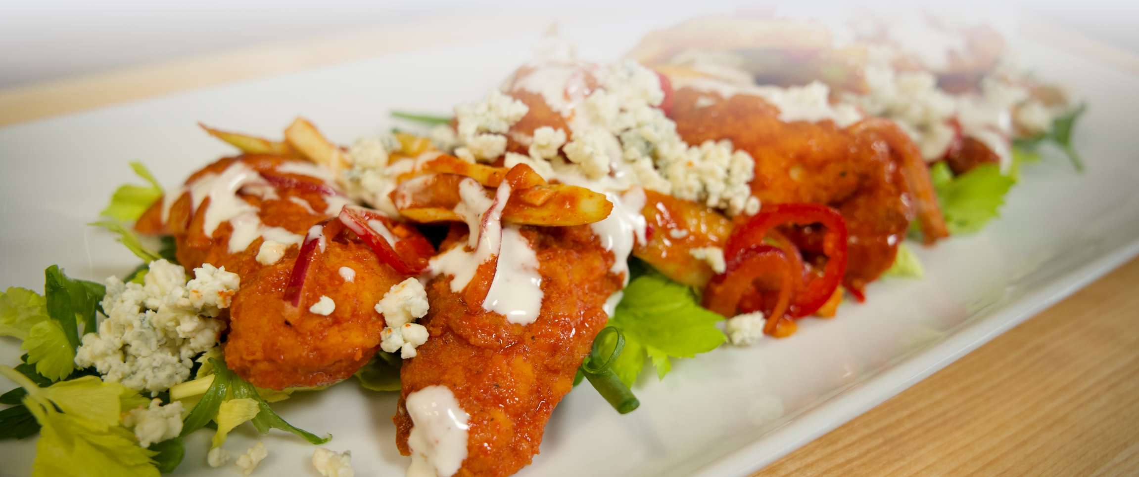 Buffalo Tender Salad