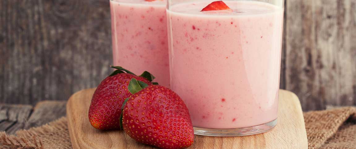 Strawberry, Banana, and Cottage Cheese Smoothie