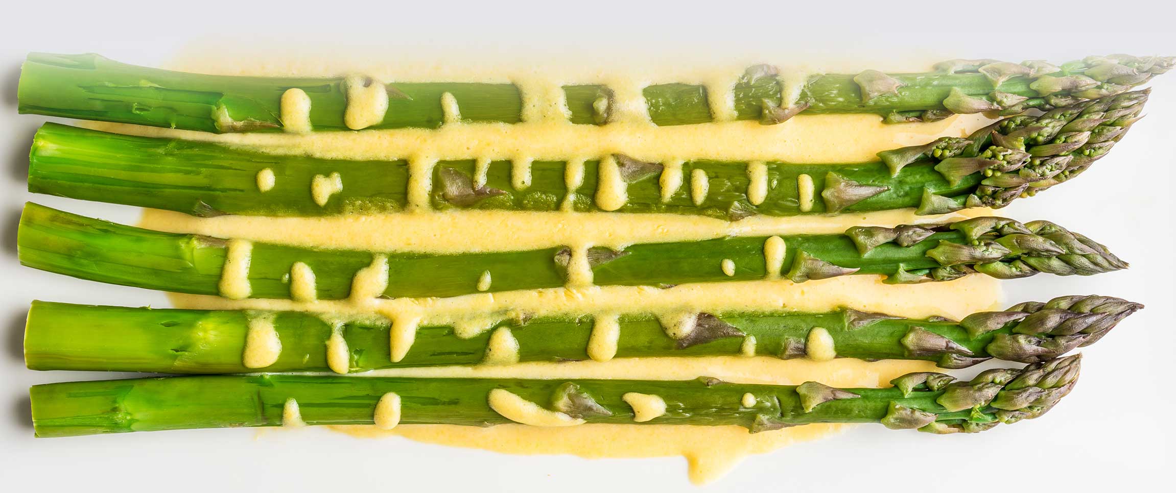 Peak° Steamed Asparagus with Tajin Hollandaise